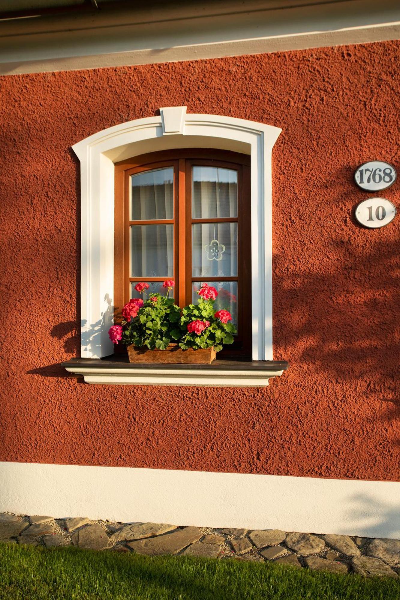 Lichtenstein Lva Apartman Breclav Exterior photo